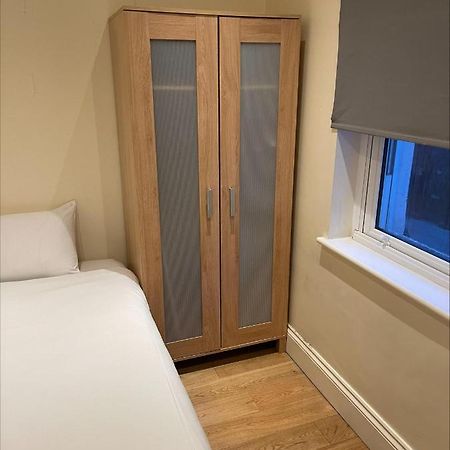 Sootheus - Soho71 Apartment London Bagian luar foto